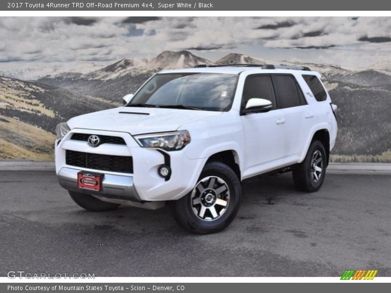Super White / Black 2017 Toyota 4Runner TRD Off-Road Premium 4x4