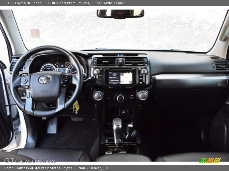 Super White / Black 2017 Toyota 4Runner TRD Off-Road Premium 4x4