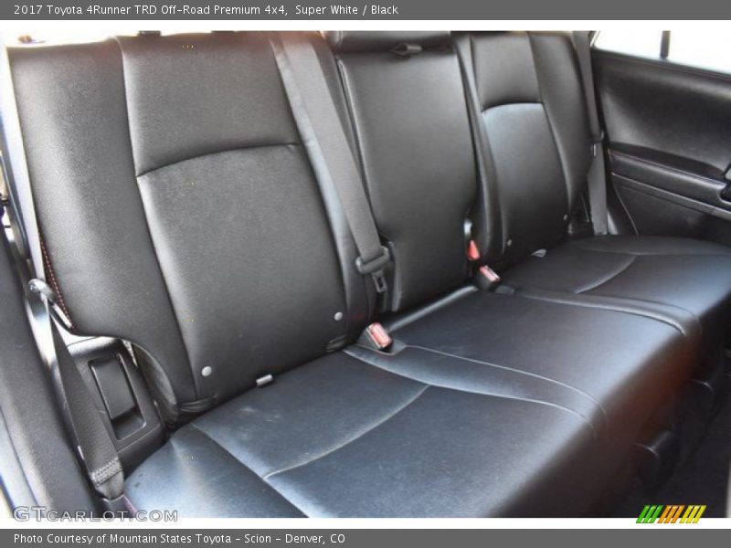 Super White / Black 2017 Toyota 4Runner TRD Off-Road Premium 4x4
