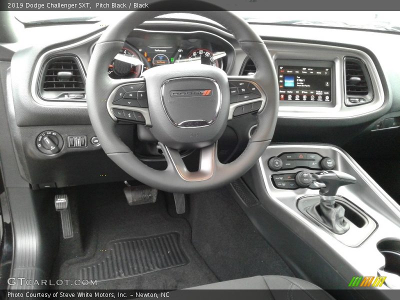 Pitch Black / Black 2019 Dodge Challenger SXT