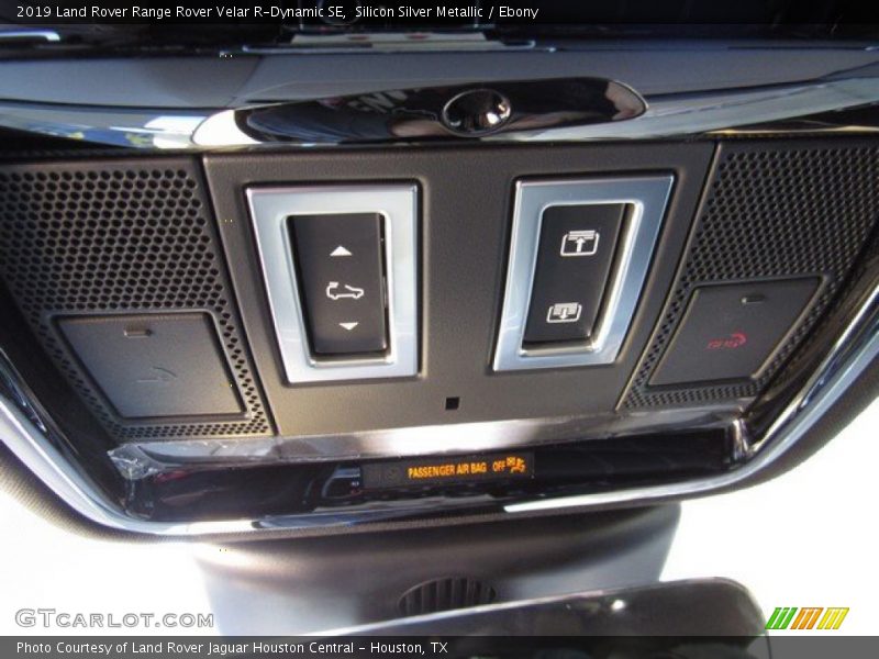 Silicon Silver Metallic / Ebony 2019 Land Rover Range Rover Velar R-Dynamic SE