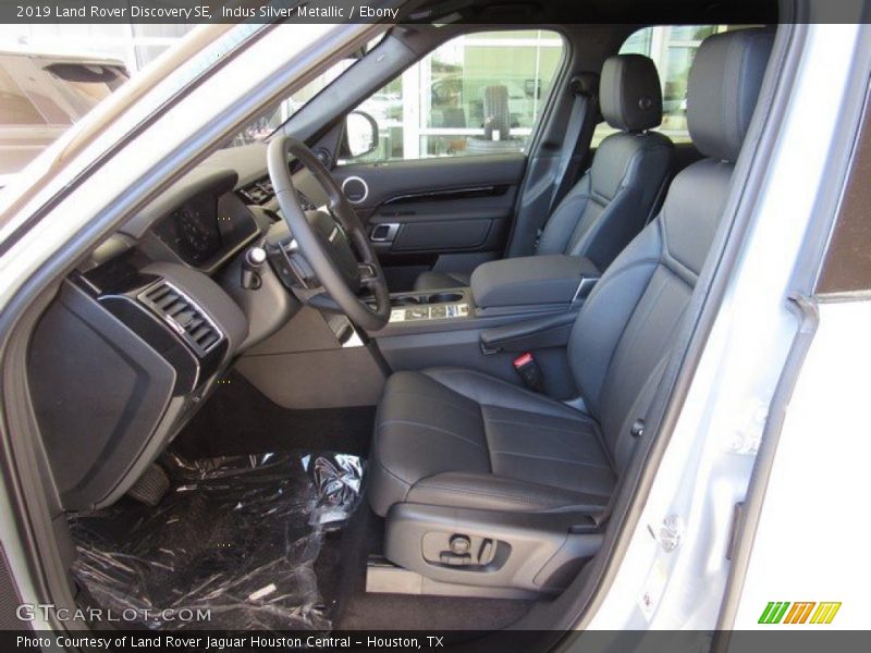 Indus Silver Metallic / Ebony 2019 Land Rover Discovery SE