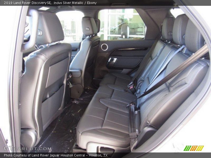 Indus Silver Metallic / Ebony 2019 Land Rover Discovery SE