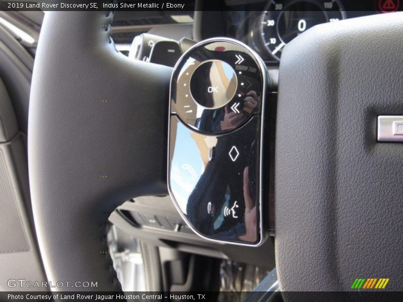 Indus Silver Metallic / Ebony 2019 Land Rover Discovery SE