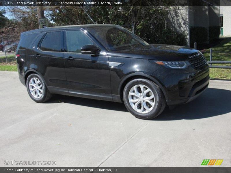 Santorini Black Metallic / Acorn/Ebony 2019 Land Rover Discovery SE