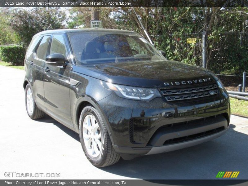 Santorini Black Metallic / Acorn/Ebony 2019 Land Rover Discovery SE