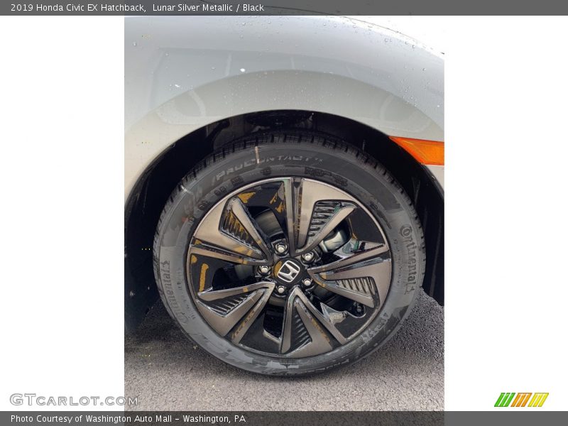 Lunar Silver Metallic / Black 2019 Honda Civic EX Hatchback