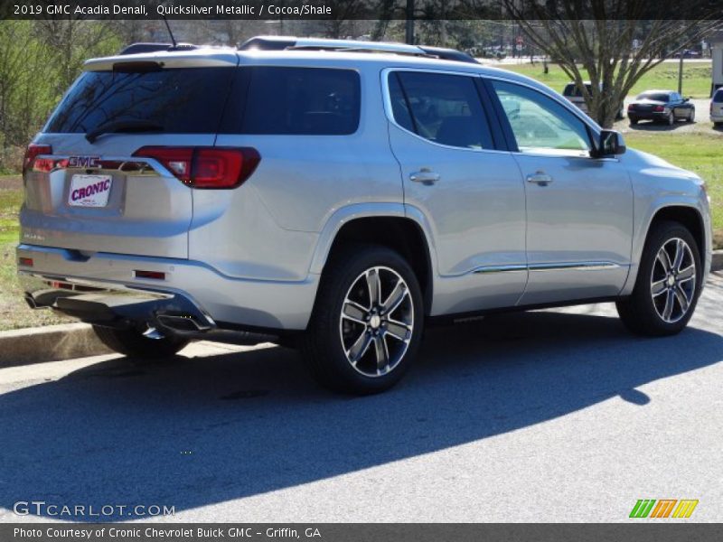 Quicksilver Metallic / Cocoa/Shale 2019 GMC Acadia Denali