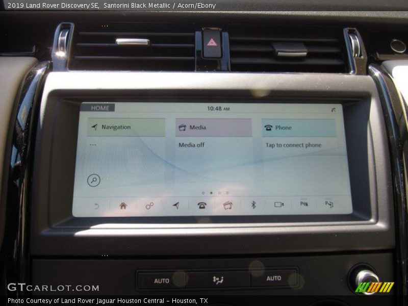Santorini Black Metallic / Acorn/Ebony 2019 Land Rover Discovery SE