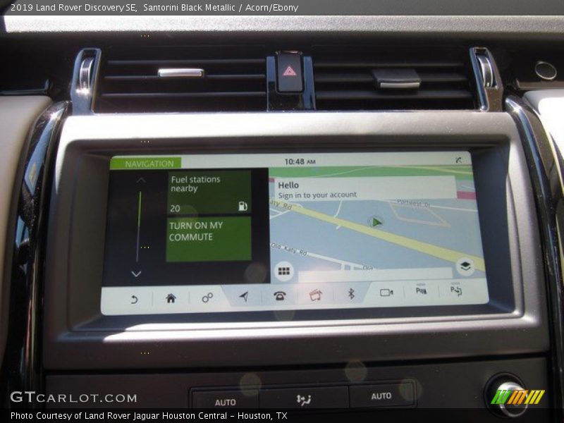 Santorini Black Metallic / Acorn/Ebony 2019 Land Rover Discovery SE