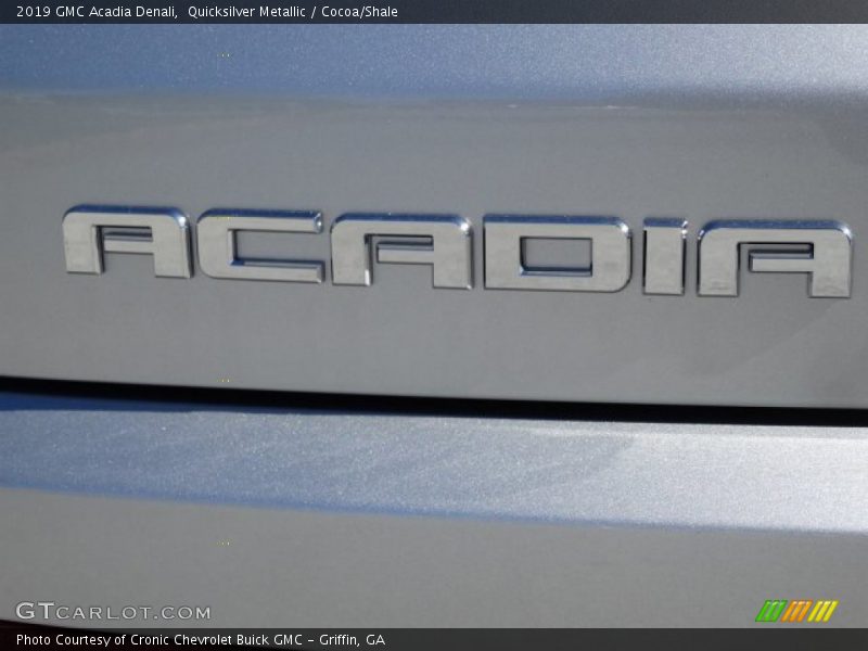 Quicksilver Metallic / Cocoa/Shale 2019 GMC Acadia Denali