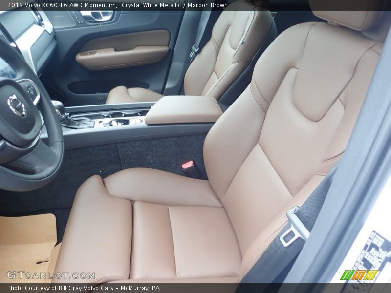 Crystal White Metallic / Maroon Brown 2019 Volvo XC60 T6 AWD Momentum