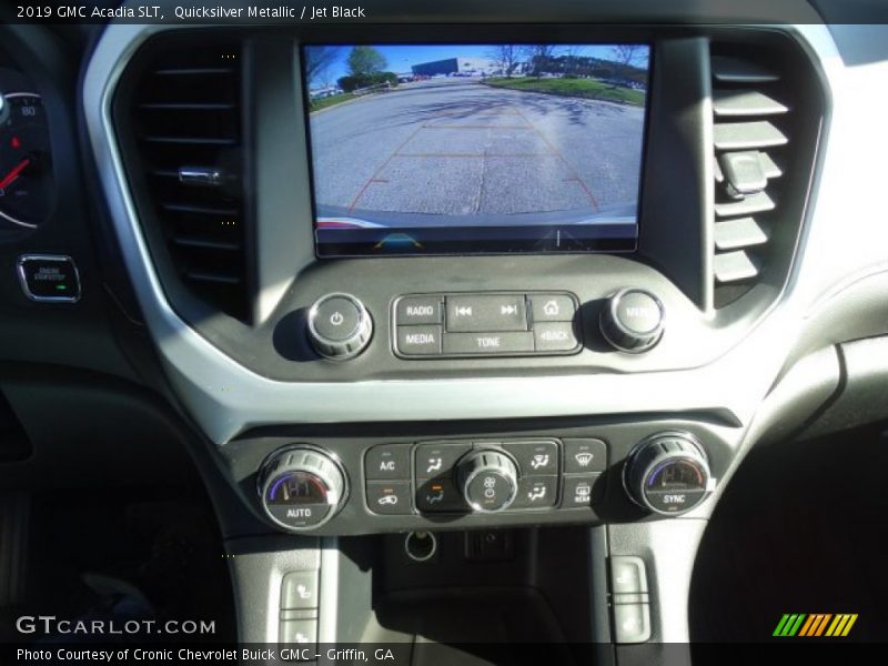 Quicksilver Metallic / Jet Black 2019 GMC Acadia SLT