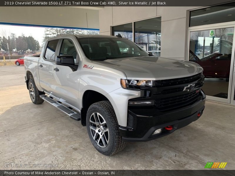 Silver Ice Metallic / Jet Black 2019 Chevrolet Silverado 1500 LT Z71 Trail Boss Crew Cab 4WD