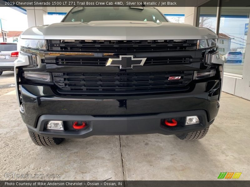 Silver Ice Metallic / Jet Black 2019 Chevrolet Silverado 1500 LT Z71 Trail Boss Crew Cab 4WD