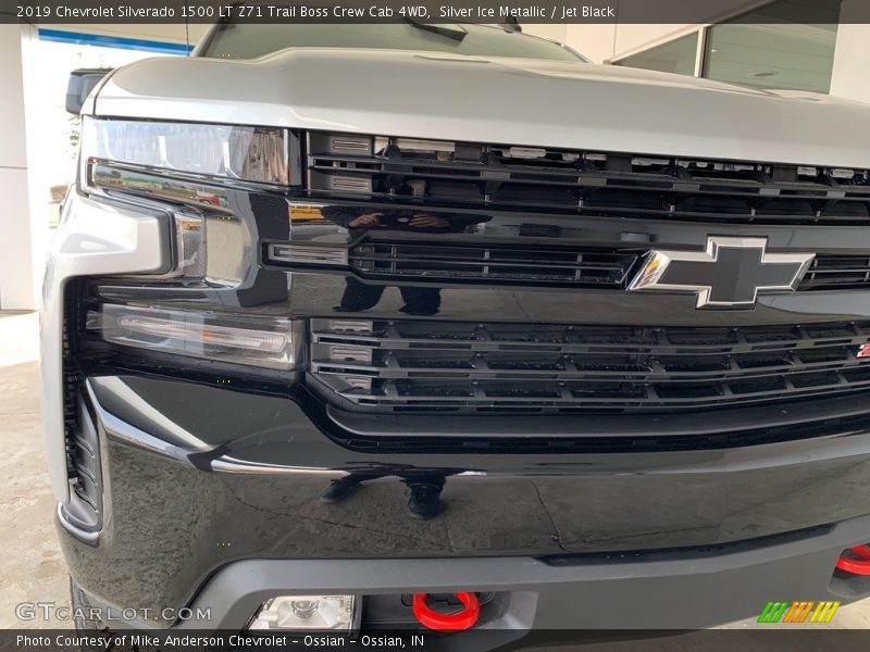 Silver Ice Metallic / Jet Black 2019 Chevrolet Silverado 1500 LT Z71 Trail Boss Crew Cab 4WD