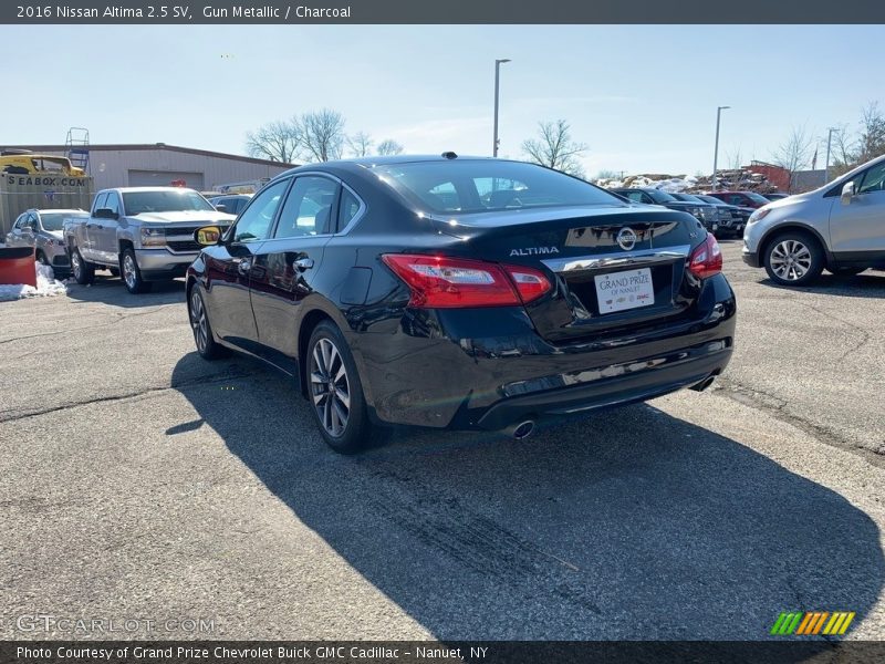 Gun Metallic / Charcoal 2016 Nissan Altima 2.5 SV