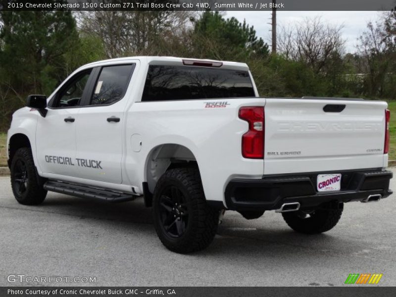 Summit White / Jet Black 2019 Chevrolet Silverado 1500 Custom Z71 Trail Boss Crew Cab 4WD