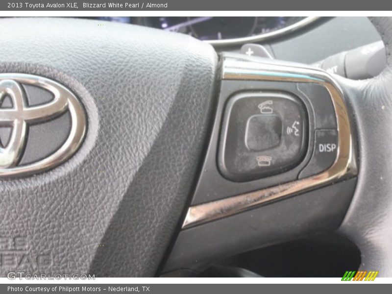 Blizzard White Pearl / Almond 2013 Toyota Avalon XLE