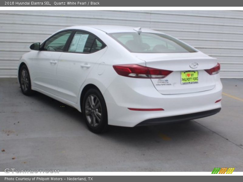 Quartz White Pearl / Black 2018 Hyundai Elantra SEL