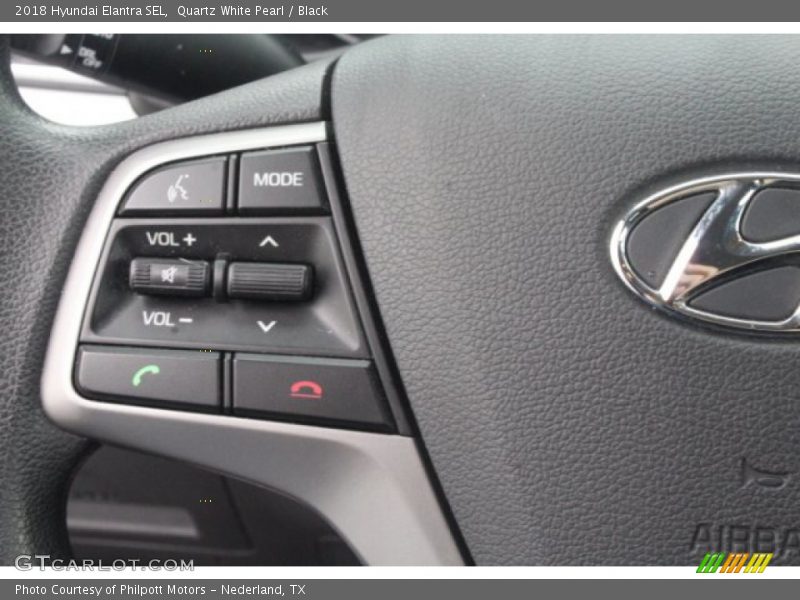 Quartz White Pearl / Black 2018 Hyundai Elantra SEL