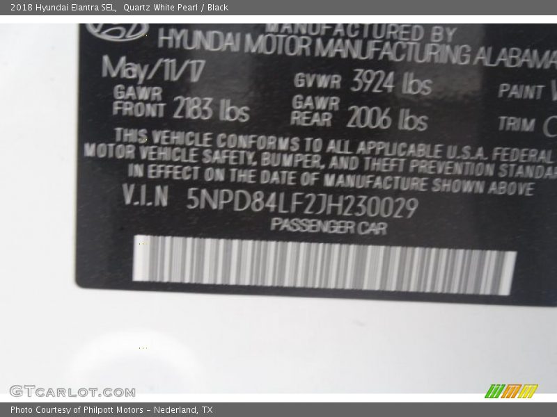 Quartz White Pearl / Black 2018 Hyundai Elantra SEL