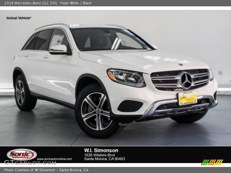 Polar White / Black 2019 Mercedes-Benz GLC 300