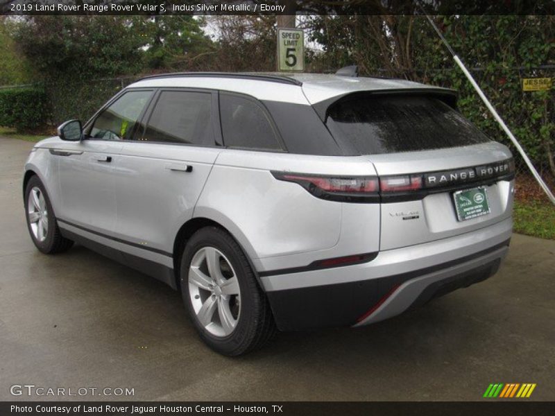 Indus Silver Metallic / Ebony 2019 Land Rover Range Rover Velar S