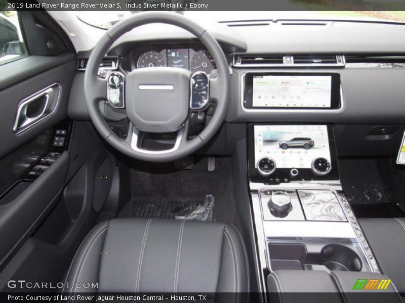 Dashboard of 2019 Range Rover Velar S