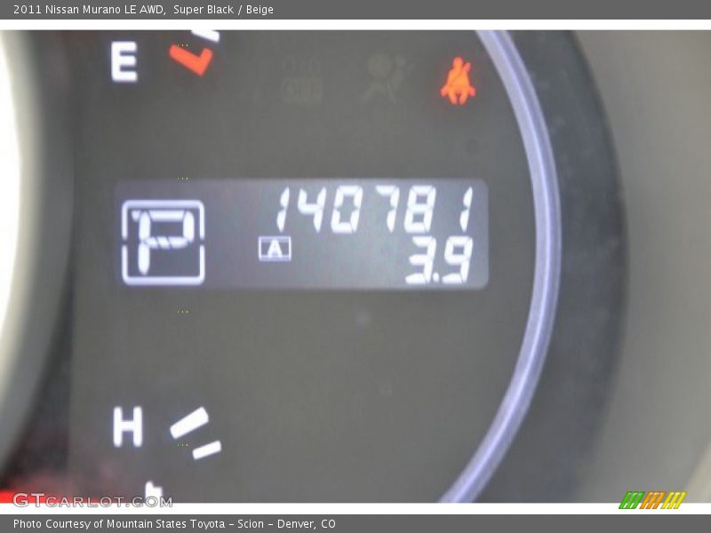 Super Black / Beige 2011 Nissan Murano LE AWD