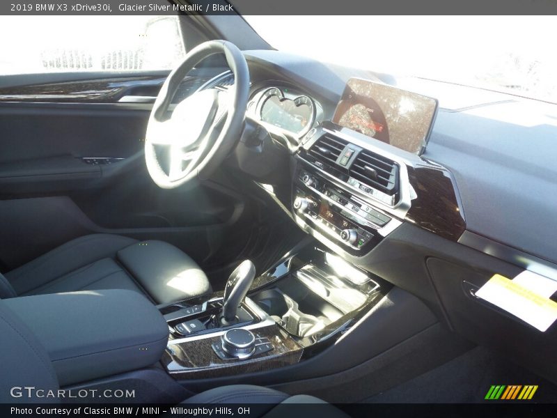 Glacier Silver Metallic / Black 2019 BMW X3 xDrive30i