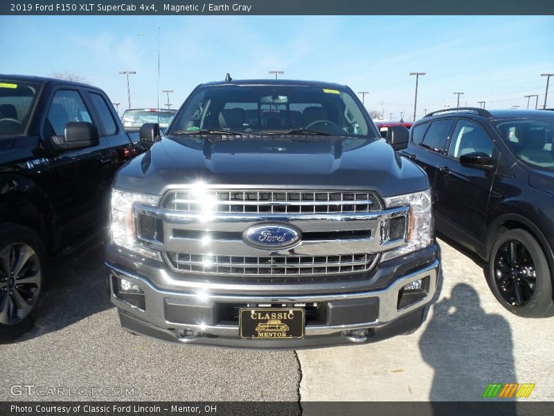 Magnetic / Earth Gray 2019 Ford F150 XLT SuperCab 4x4