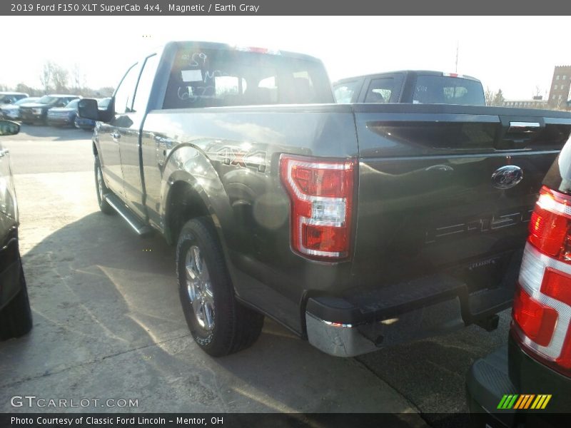 Magnetic / Earth Gray 2019 Ford F150 XLT SuperCab 4x4