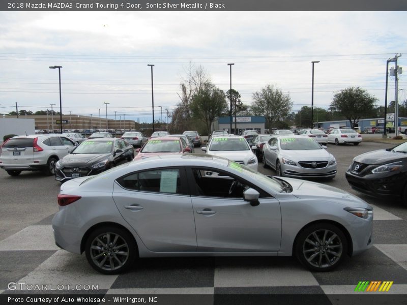 Sonic Silver Metallic / Black 2018 Mazda MAZDA3 Grand Touring 4 Door