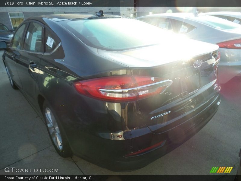 Agate Black / Ebony 2019 Ford Fusion Hybrid SE