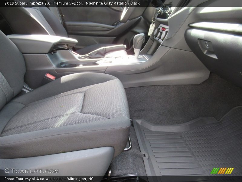 Magnetite Gray Metallic / Black 2019 Subaru Impreza 2.0i Premium 5-Door