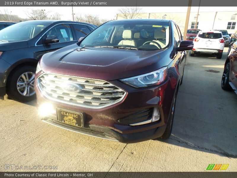 Burgundy Velvet / Ceramic 2019 Ford Edge Titanium AWD