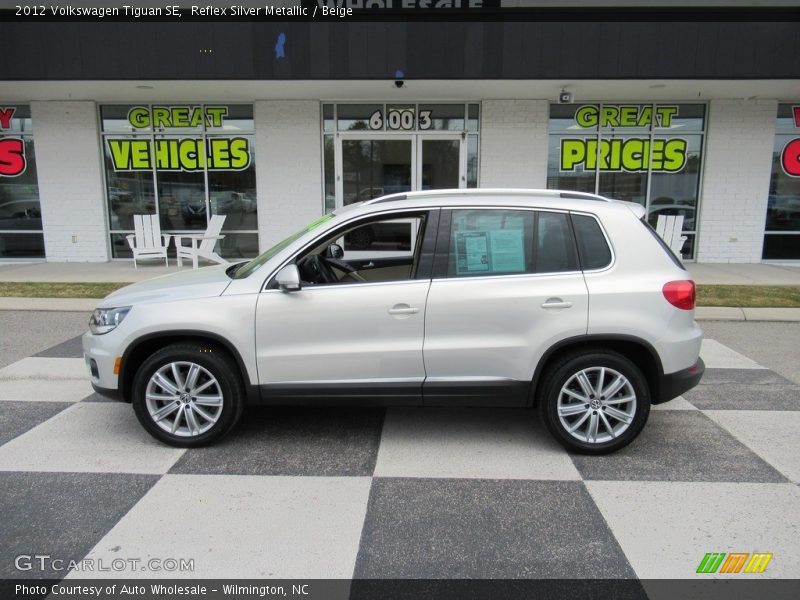 Reflex Silver Metallic / Beige 2012 Volkswagen Tiguan SE