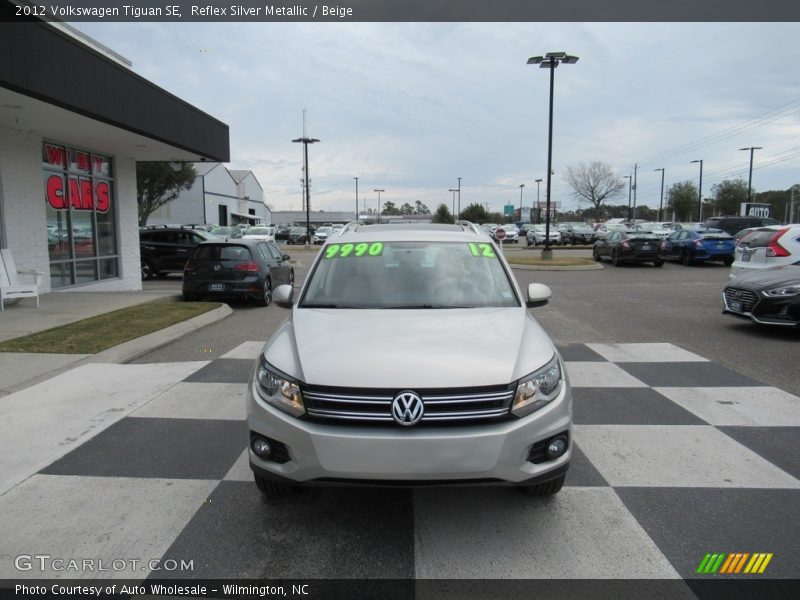 Reflex Silver Metallic / Beige 2012 Volkswagen Tiguan SE