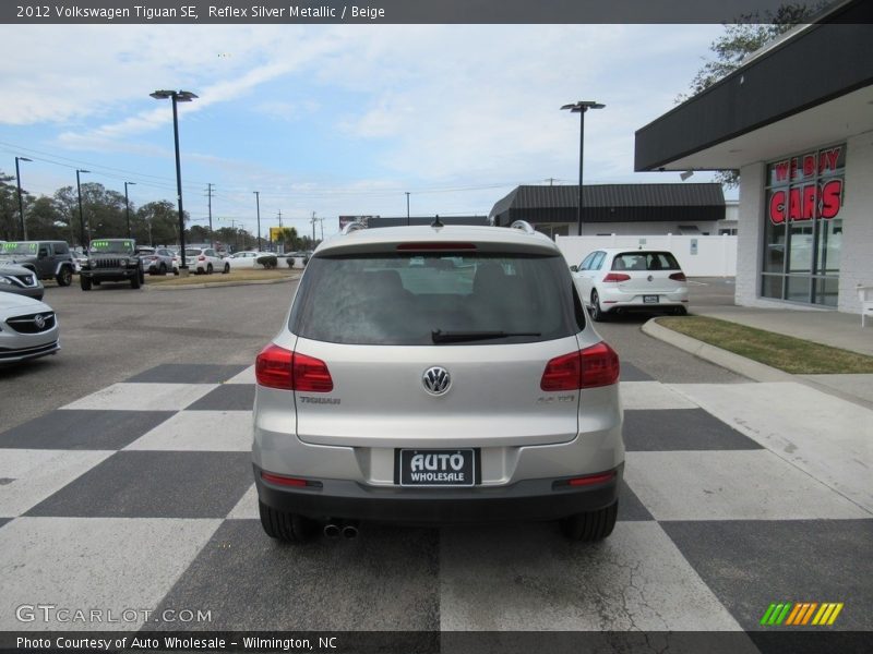 Reflex Silver Metallic / Beige 2012 Volkswagen Tiguan SE