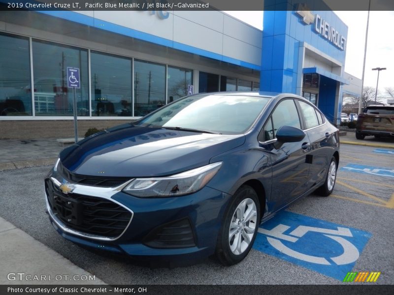 Pacific Blue Metallic / Jet Black/­Galvanized 2019 Chevrolet Cruze LT