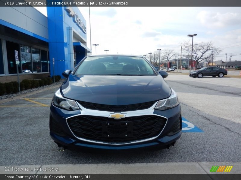 Pacific Blue Metallic / Jet Black/­Galvanized 2019 Chevrolet Cruze LT