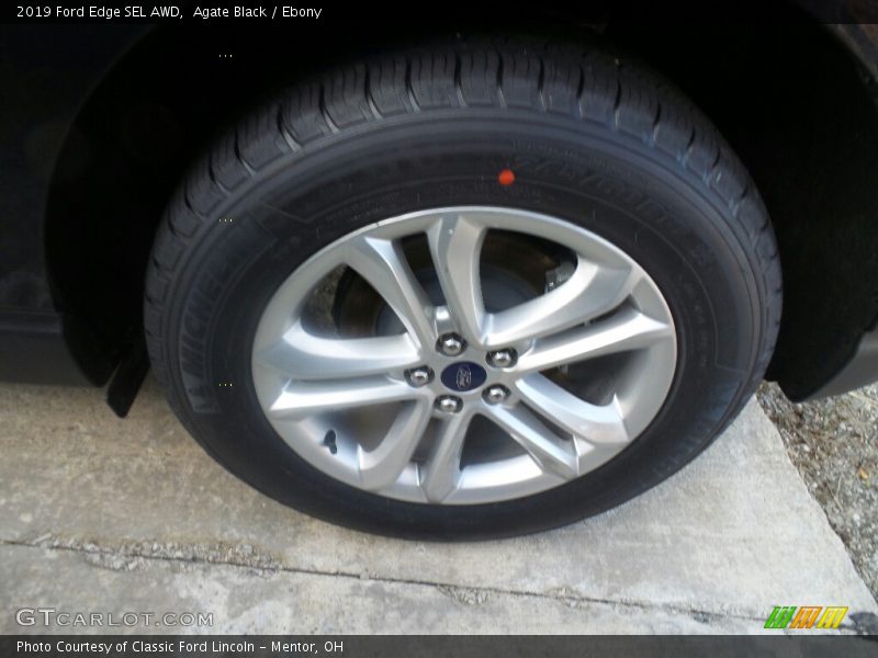 Agate Black / Ebony 2019 Ford Edge SEL AWD