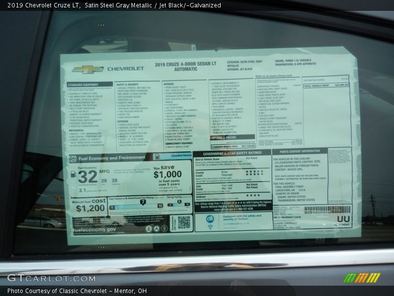 Satin Steel Gray Metallic / Jet Black/­Galvanized 2019 Chevrolet Cruze LT