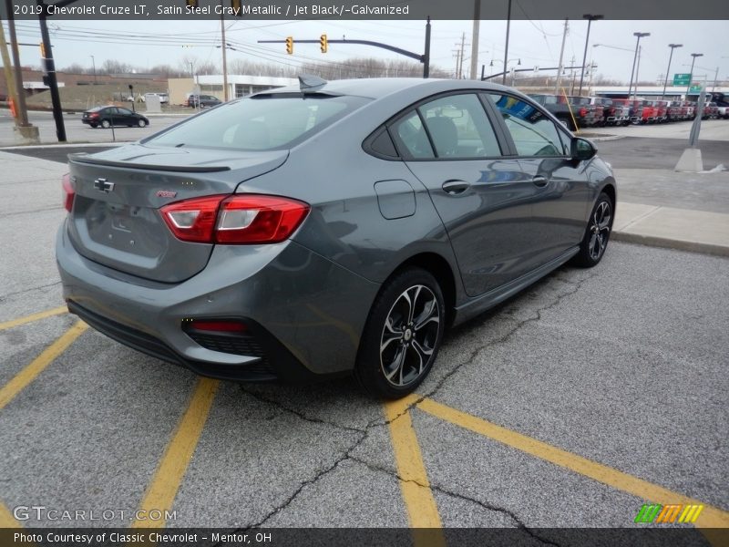 Satin Steel Gray Metallic / Jet Black/­Galvanized 2019 Chevrolet Cruze LT
