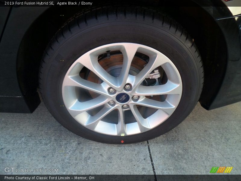 Agate Black / Ebony 2019 Ford Fusion Hybrid SE