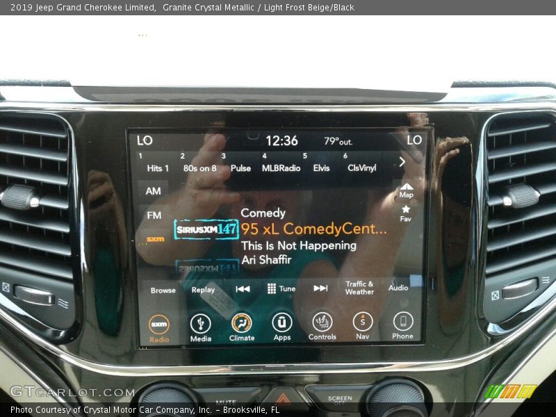 Granite Crystal Metallic / Light Frost Beige/Black 2019 Jeep Grand Cherokee Limited