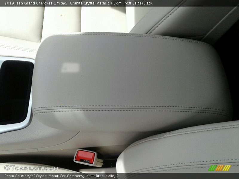 Granite Crystal Metallic / Light Frost Beige/Black 2019 Jeep Grand Cherokee Limited