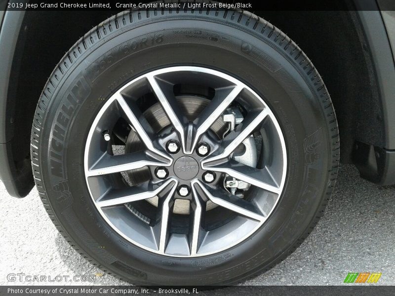 Granite Crystal Metallic / Light Frost Beige/Black 2019 Jeep Grand Cherokee Limited