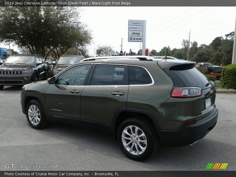 Olive Green Pearl / Black/Light Frost Beige 2019 Jeep Cherokee Latitude